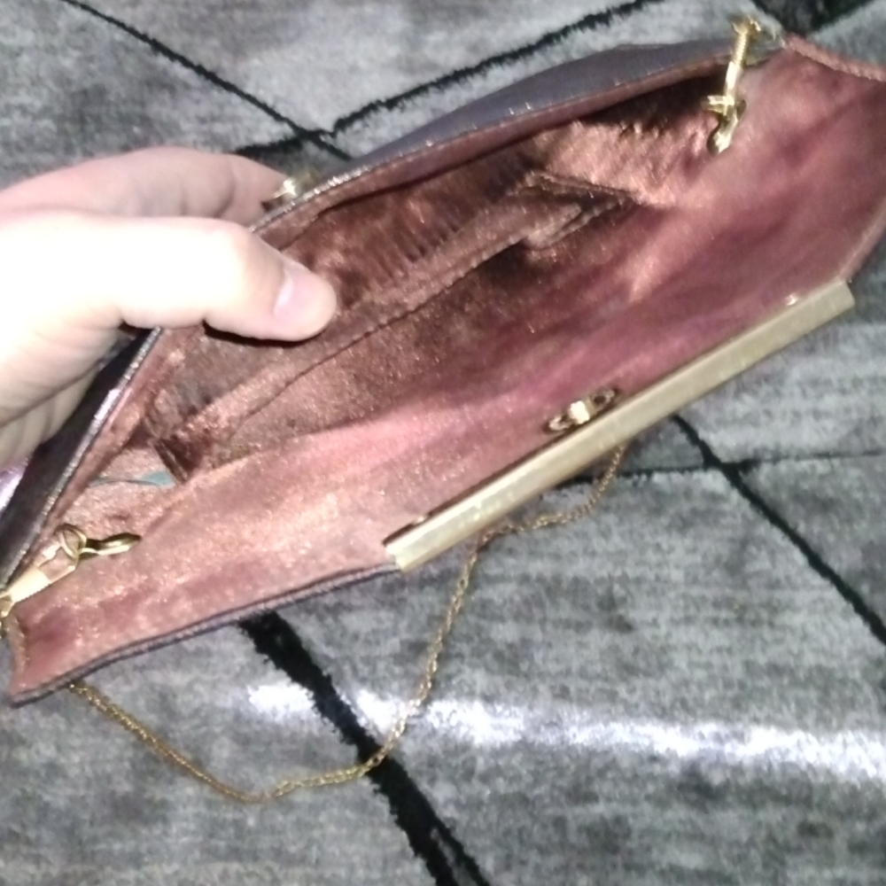 Purse - Picture 3 of 3